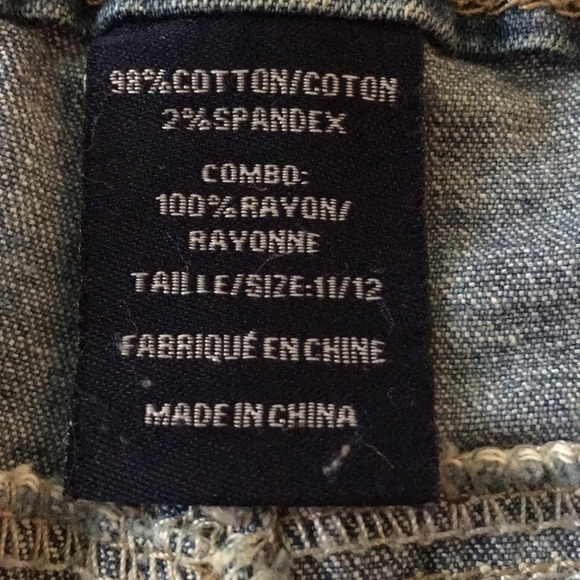 Jean Shorts Sz L . Light blue - Picture 12 of 13